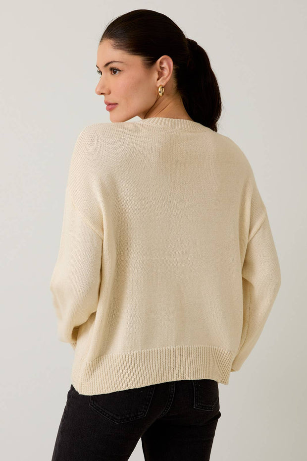ROUND NECK LONG SLEEVE "LAKEGIRL" LT WEIGHT SWEATER