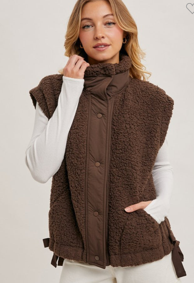 Sherpa Expresso Vest