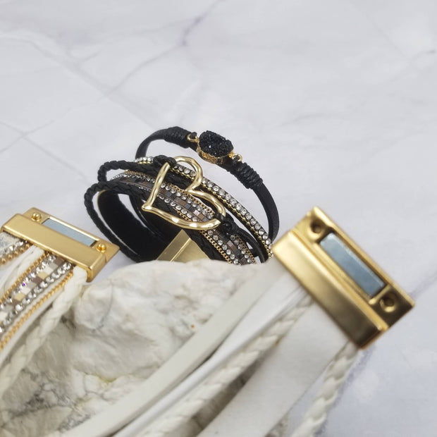 The Pretty Jewellery - Crystal Heart With Magnetic Snap Bracelet: Black